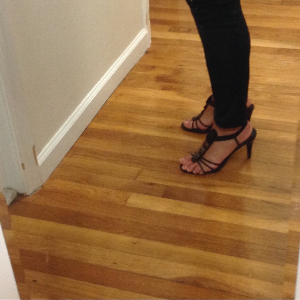Sandals - Picture 7 of 8